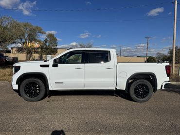 2022 GMC Sierra 1500 Elevation's photo