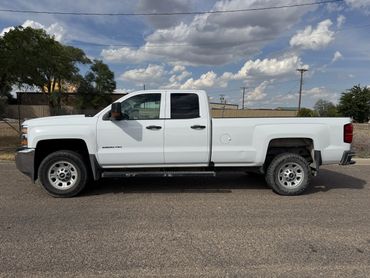 2017 Chevrolet Silverado HD Work Truck 4WD Double Cab Standard Box's photo