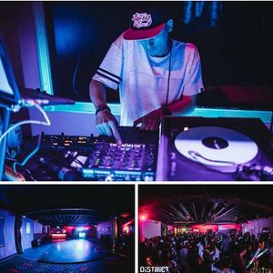 DJ Toonz spinning the Latin Room in Florentine Gardens Hollywood! #DistrictFridays #MyCastelFridays