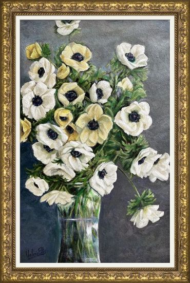 'Anemone' oil painting, by Valerie Ellis, RCA, framed in gold.