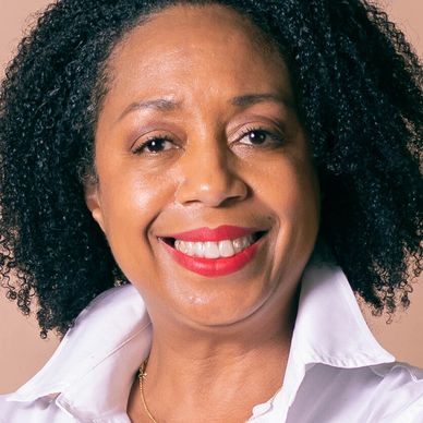 Jackie Davis as Rose Jacobs, Chief of Southern Dominion district.
#itsjackiedavis