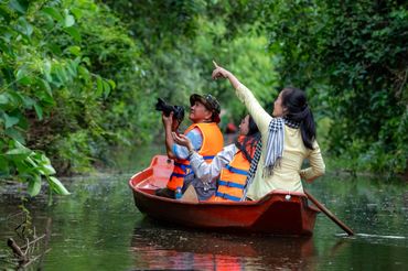 Boat trip for bird photo tour in Mekong Delta