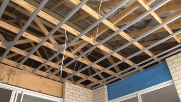 Laser level suspended ceiling. For a perfect plaster finish. Williamstown Newport Yarraville Altona