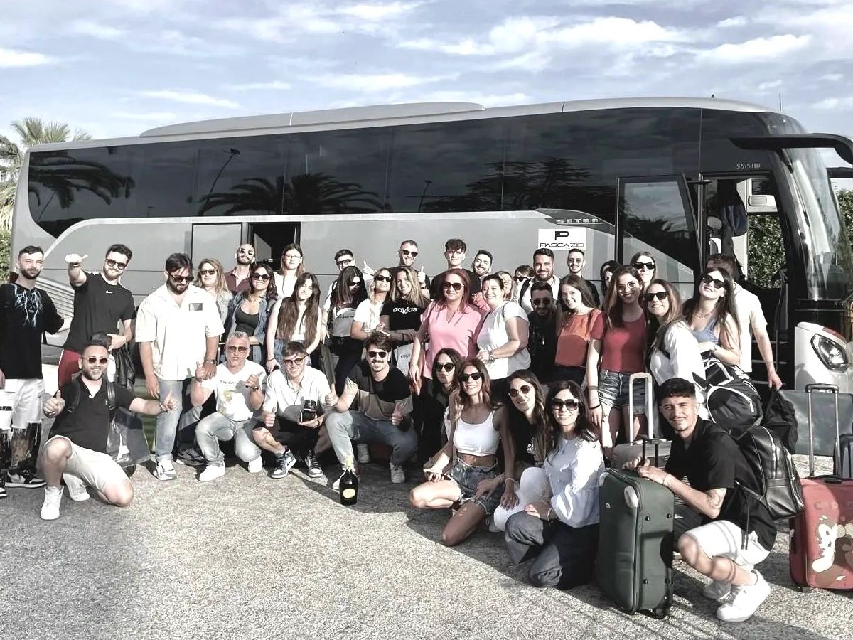 gruppo convention iconacasa molise sud italia tour eventi privati bus lusso noleggio conducente ncc