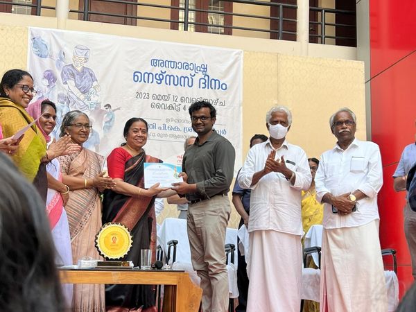 cancer specialist receiving awards , best oncologist in kerala