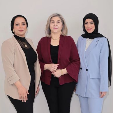 Front Desk, Oaktree Dental Centre, Dentist Oakville, clinic, Filling, Implant, Veneers