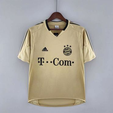 Bayern Munich 04/05 Away Gold
Available in size S, M, L, XL, XXL