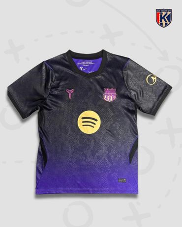 Barcelona 26/27 Away
Available in size S, M, L, XL, XXL