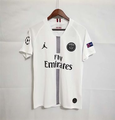 PSG 18/19 AWAY WHITE
Available in size S, M, L, XL, XXL