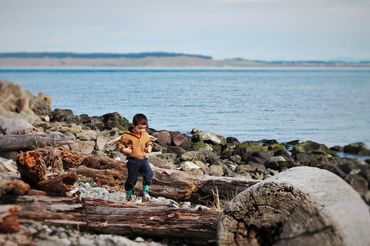 Beach combing family