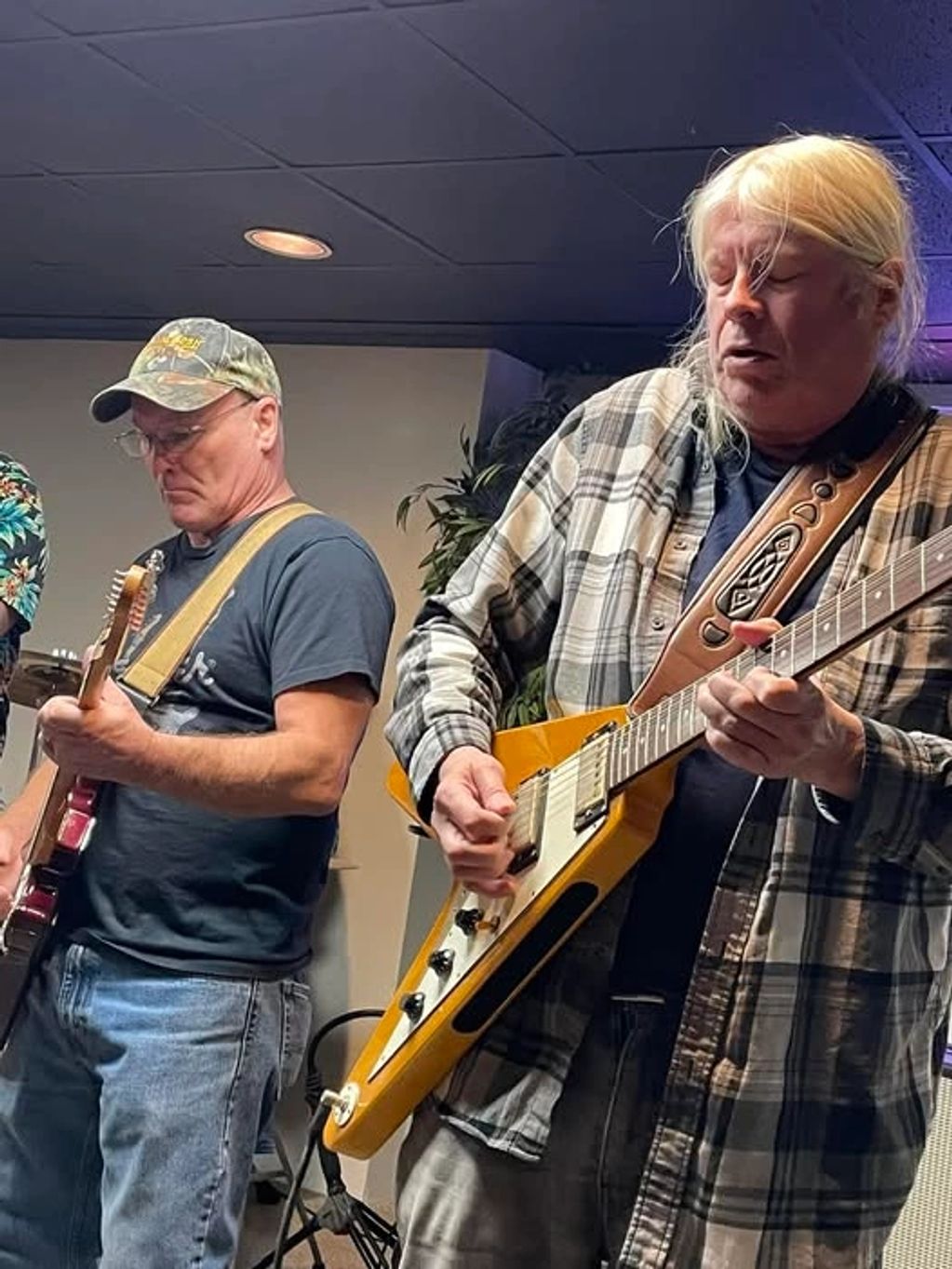 January 2025 MO Blues monthly jam at the Jefferson City Eagles Club.
Flying V guitar.