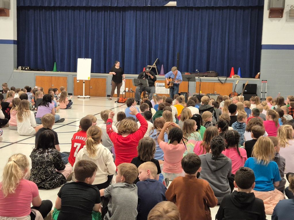 March 2025 Blues In The Schools  JC North Elementary school.
Ron Roskowski and Big George Brock, Jr.