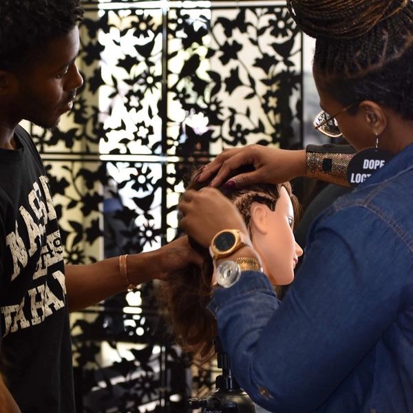 Braiderscorner offers One on One sessions for licensed Stylist on all the latest braiding techniques