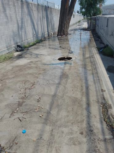 Limpieza de drenaje tapado.