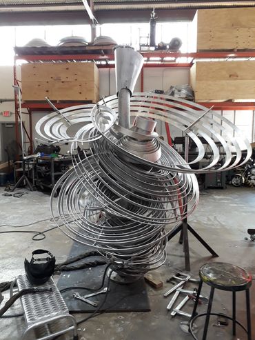 "Texas Twister" by Alice Aycock.
Fabrication and installation by EES Design Studio.