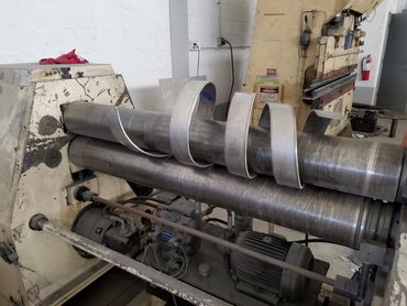 "Toronto Twister" by Alice Aycock.
Fabrication and installation by EES Design Studio.