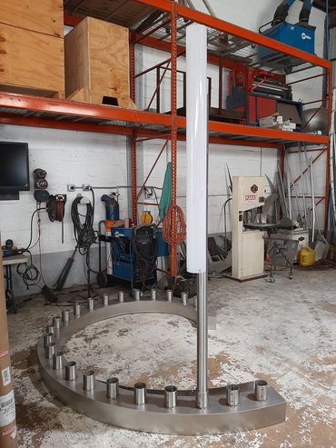 "Helix" by Jen Lewin in Doral, Florida, US
Sculpture Fabrication (PC: EES Design Studio)