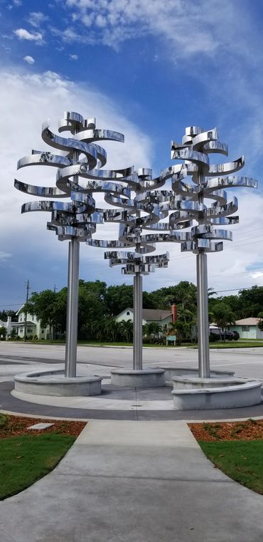 "Reflections" by Ralfonso in Boynton Beach, Florida, US
Sculpture Fabrication by EES Design Studio