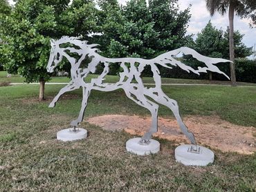 "Silhouette Herd" by Wendy Klemperer in Davie, Florida, US
Sculpture Fabrication and install by EES