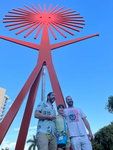 "Starchild" by FriendsWithYou. Miami Beach, Florida, US, 2022. Fabrication & install by EES Design.