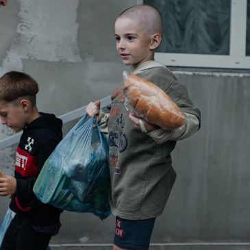Agape Ministries of Ukraine feeds orphans widows elderly in rural Ukraine www.DonateToUkraine.org