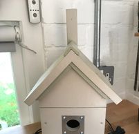 Nest box with camera
