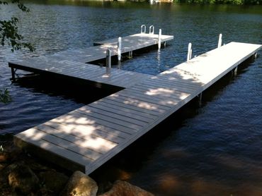 Shoreside Aluminum Dock with PVC Decking