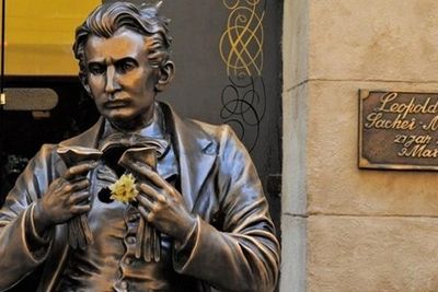 Leopld von Sacher Masoch, stature in Lviv