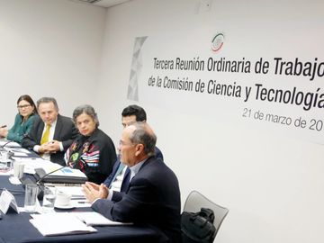Senador Gustavo Madero en la Tercera Reunión Ordinaria de la Comisión de Ciencia y Tecnología
