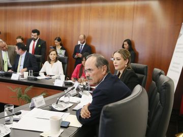 Senador Gustavo Madero en 5ta Reunión Ordinaria de la Comisión de Economía