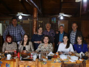 Senador Gustavo Madero con representantes del PAN de Parral, Chihuahua