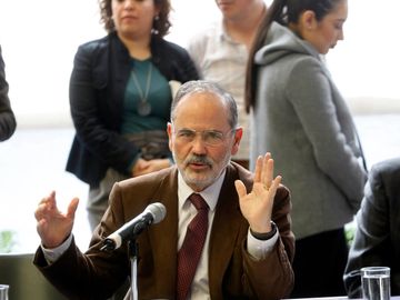 Gustavo Madero en Reunión de Comisión para aprobar la prohibición a la condonación de impuestos