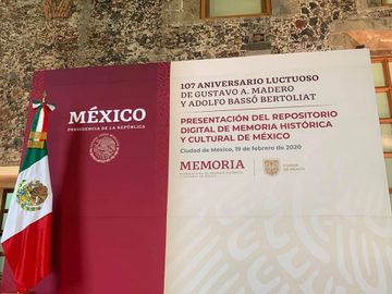 Gustavo Madero en conmemoración del aniversario luctuoso de Gustavo A. Madero y Adolfo Bassó