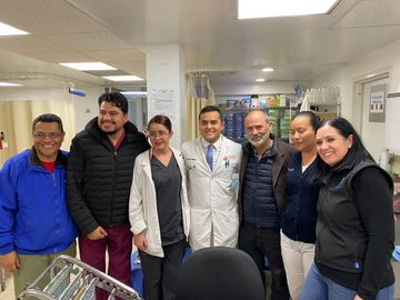 Gustavo Madero visita Hospital de Cuauhtémoc y habla con médicos sobre el Seguro Popular