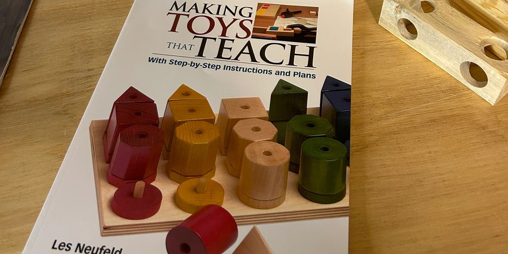 Book: "Making Toys that Teach"