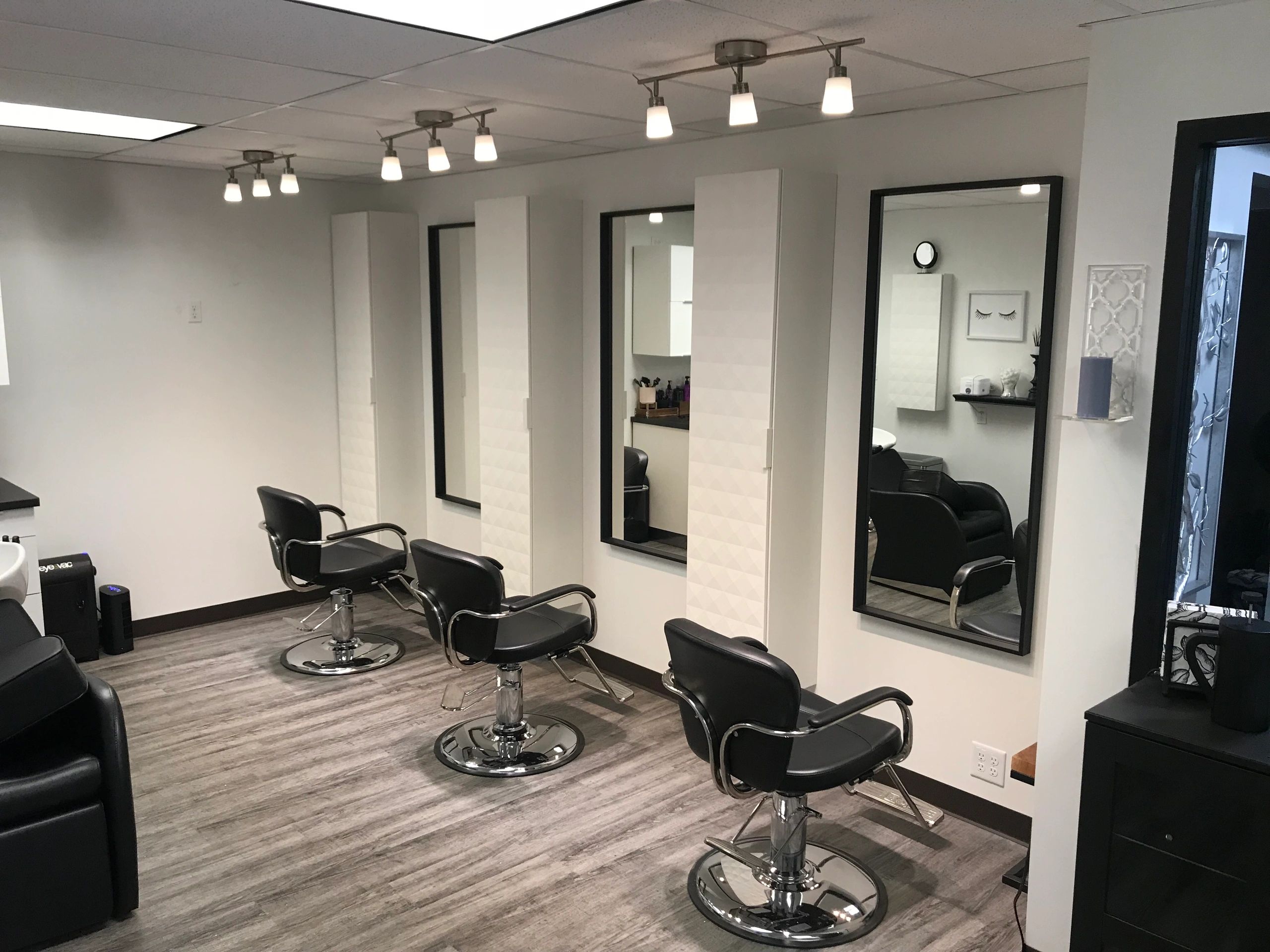 Shine Hairspa Hair Salon Greenwood, Indiana