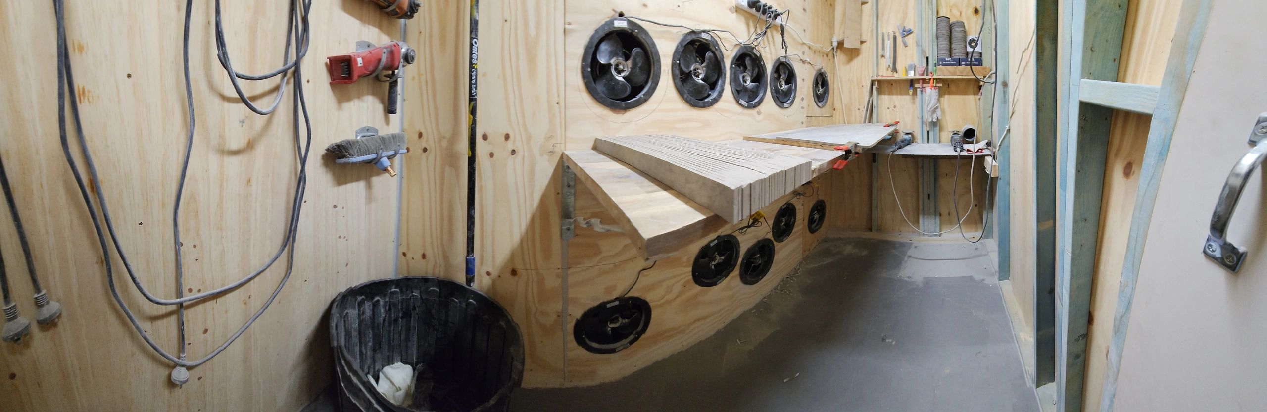 custom tile cutting room