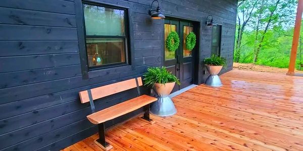 Cedar Deck in Pleasant Hill Iowa