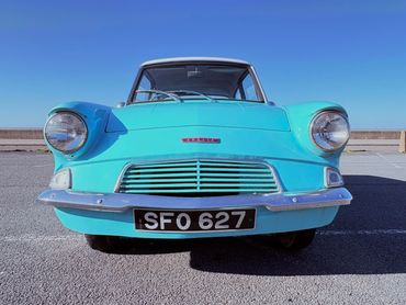 Harry Potter car front