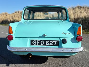 Harry Potter car rear