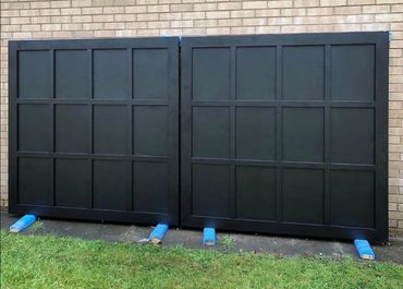 Electric gate installed in Neston