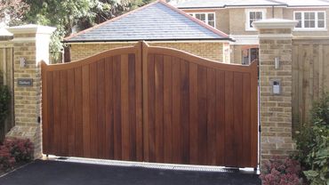 Arch Top timber gate wirral