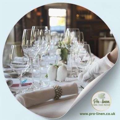 Flexible linen hire options for events in Manchester and beyond.