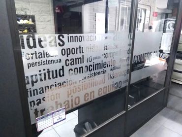 Plotter de corte, Vinilo Esmerilado, SOHO Publicidad SAS