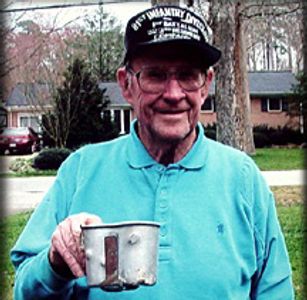 Lee R. Lumpkin canteen cup