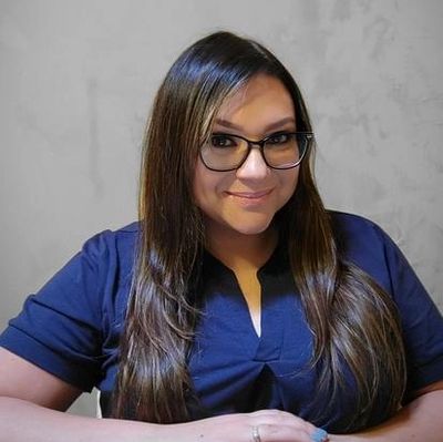Cecilia Flores - anxiety, EMDR and ADHD therapist