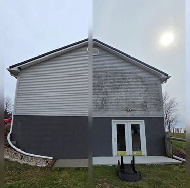 Before and after house softwash