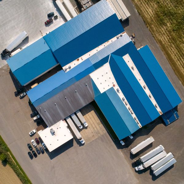 vegetable distributor, Quebec.