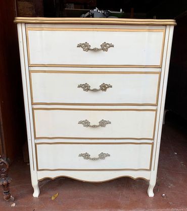 French Provincial chest of drawers. 

