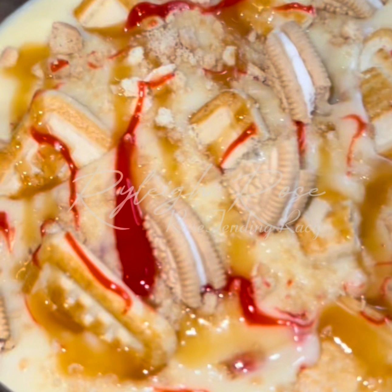 RoseBerry 'Mel Pudding, banana pudding.